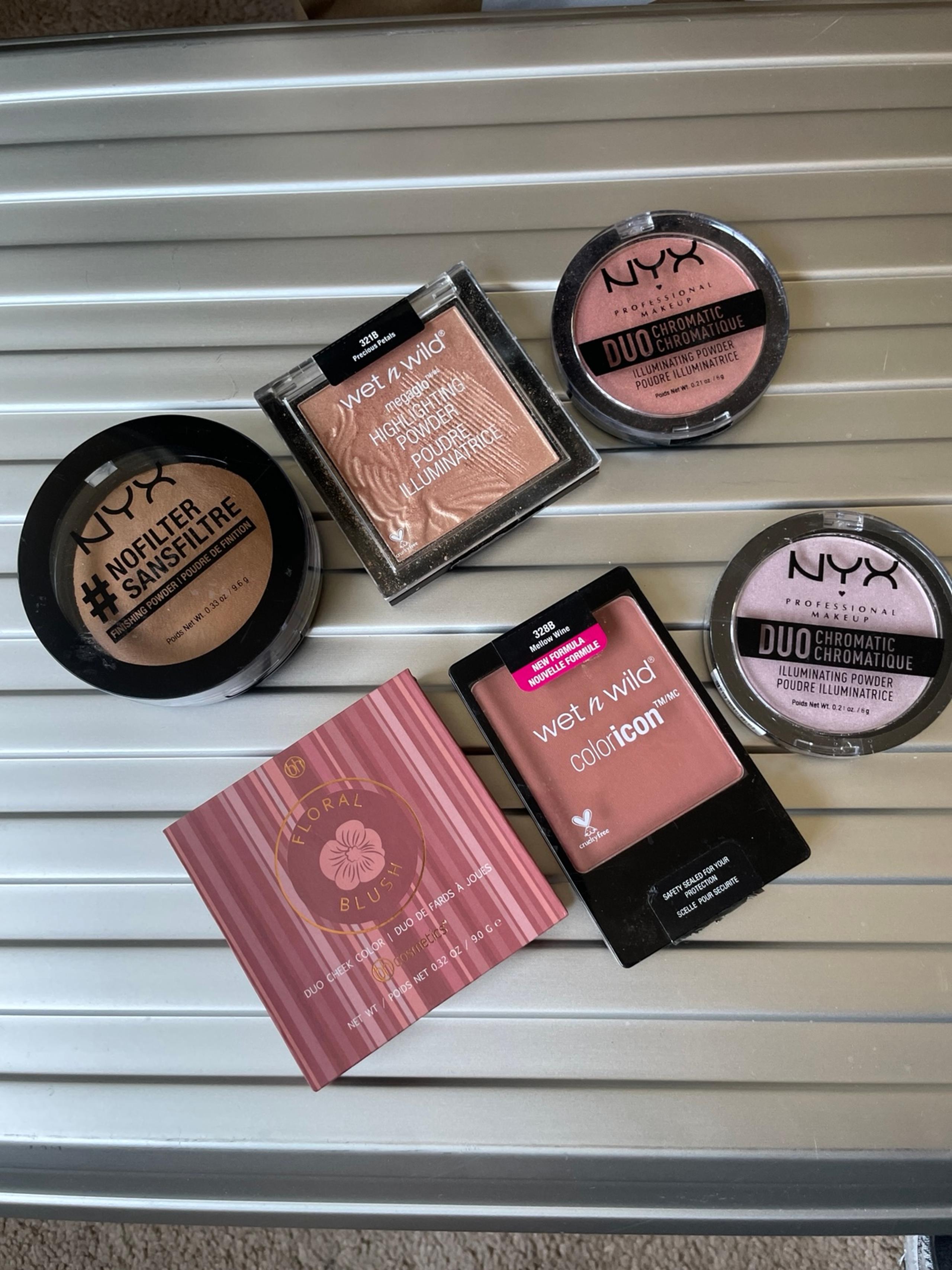 Nyx, wet n wild, blush / bronzer bundle