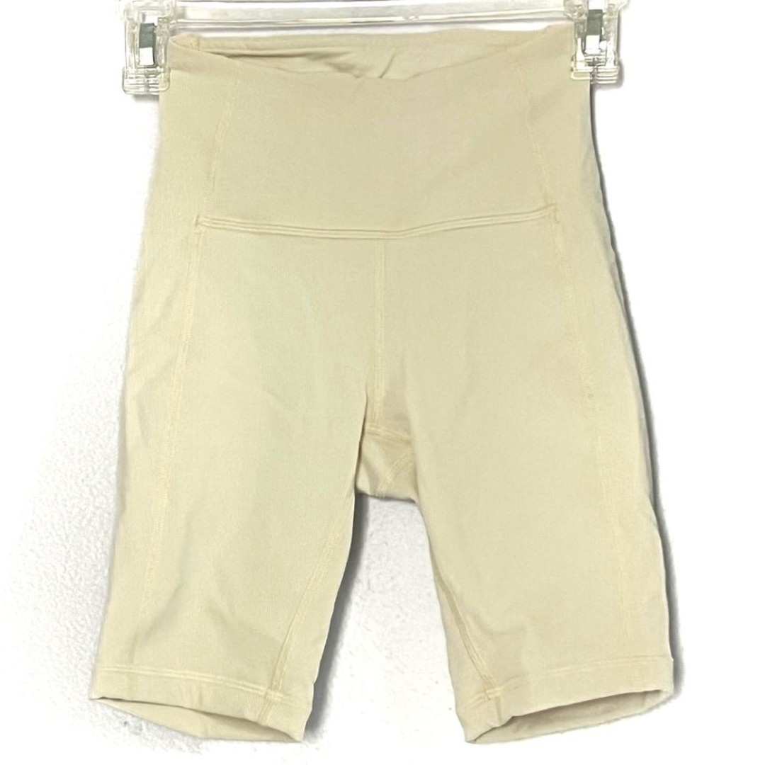 Lululemon Light Ivory Ribbed Contoured High-Rise Short 8” - 0