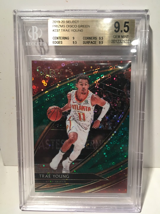 2019-2020 Select Trae Young Green Disco Prizm 3/5 Beckett 9.5