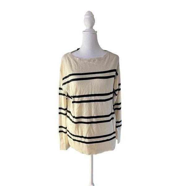 Banana Republic Women's Cream & Black Stripe Pullover Sweater Size XS NWT