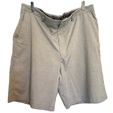 Men's PGA TOUR Shorts, Gray, Size 38