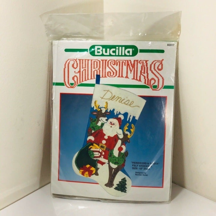 Bucilla 18 Felt Christmas Stocking Kit