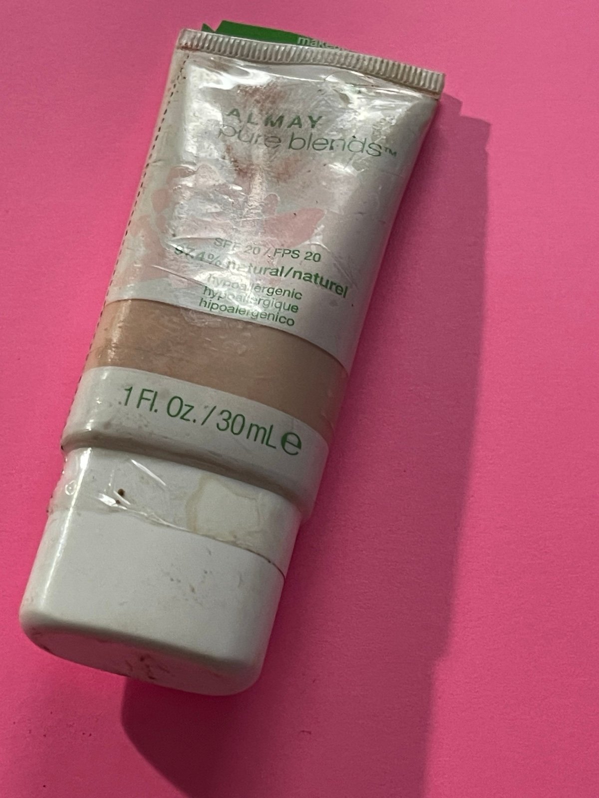 Almay Pure Blends Makeup ivory 97.4% Natural Hypoallergenic 1 Fl Oz