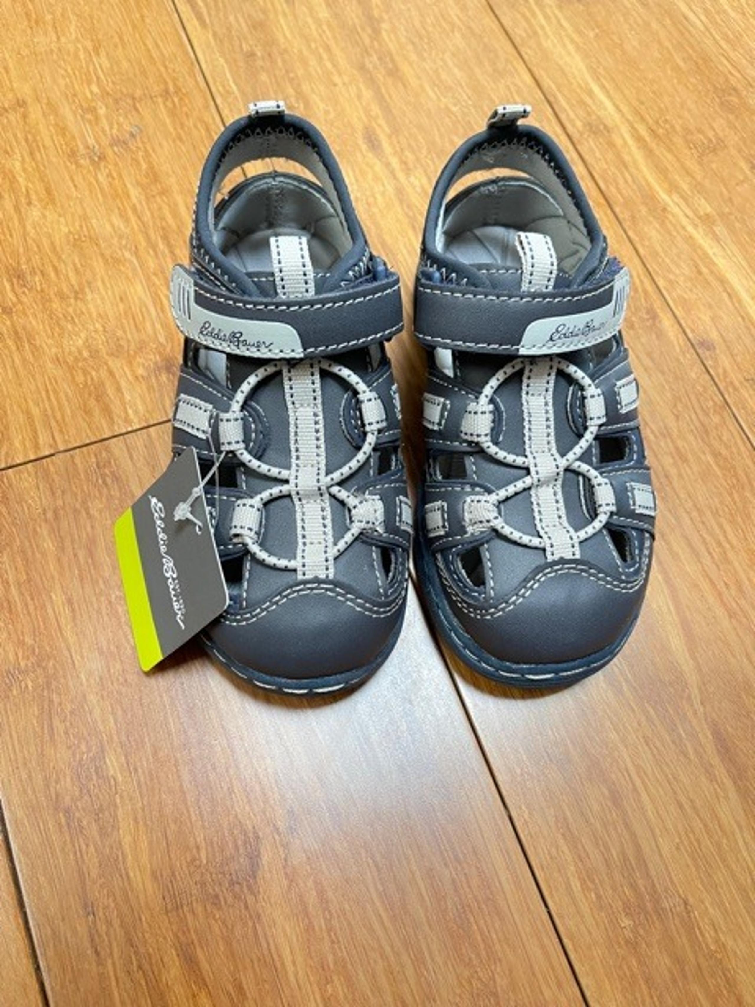 Eddie Bauer Sandals Boy's Size 5 (Toddler) Timothy Gray new with tags
