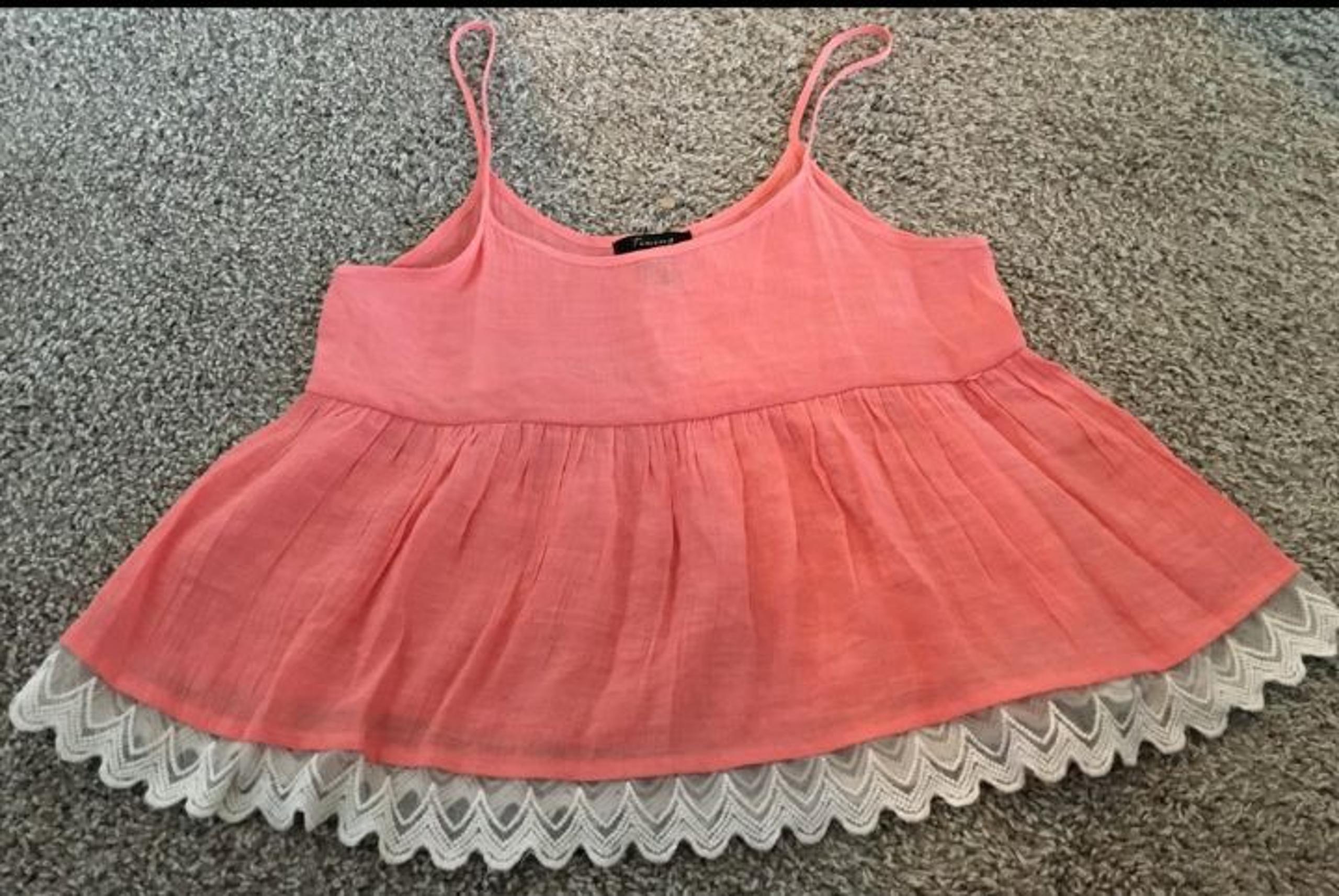 Pink Lace Sleeveless Top - Timing