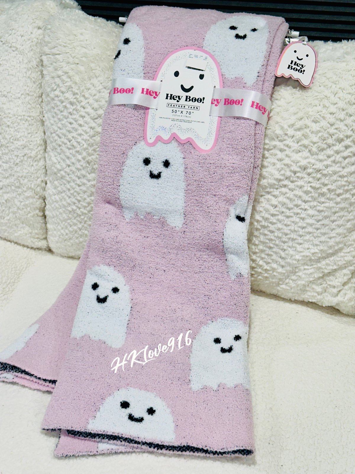 2024 “Hey Boo” Halloween Pink / Lavendar & White Ghost Decorative Throw Blanket