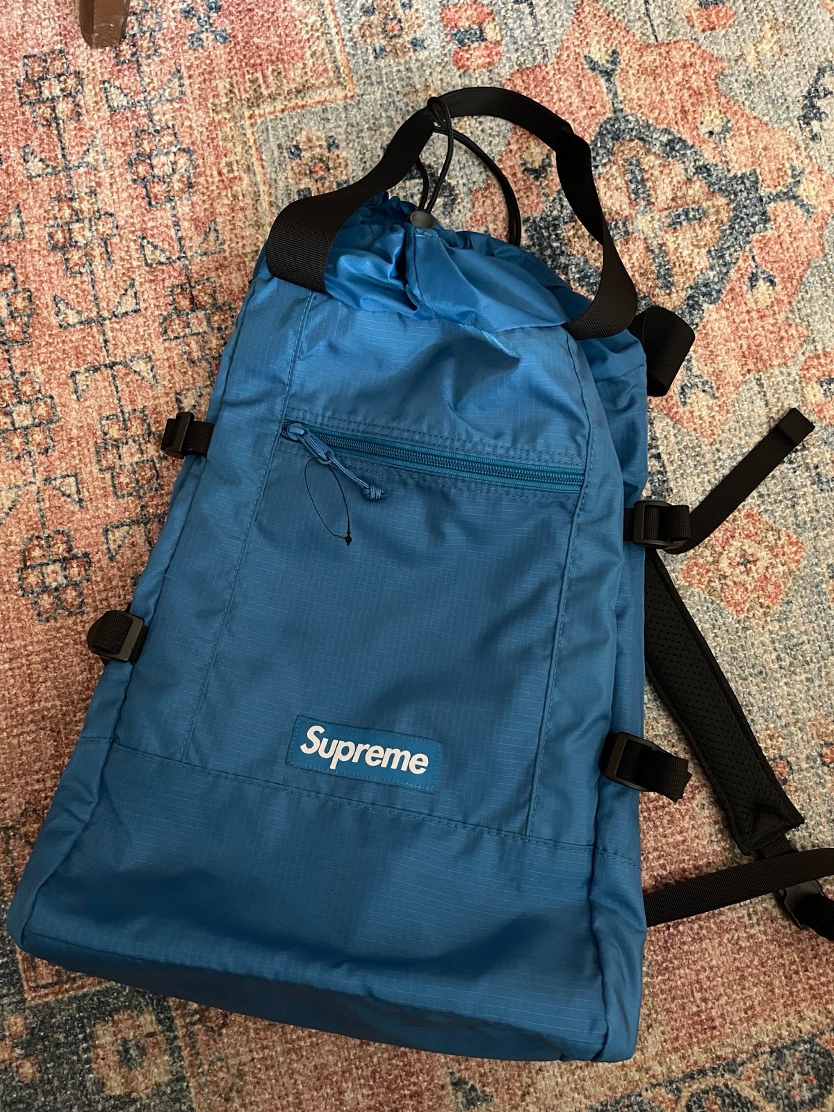 Supreme 2 way bag.