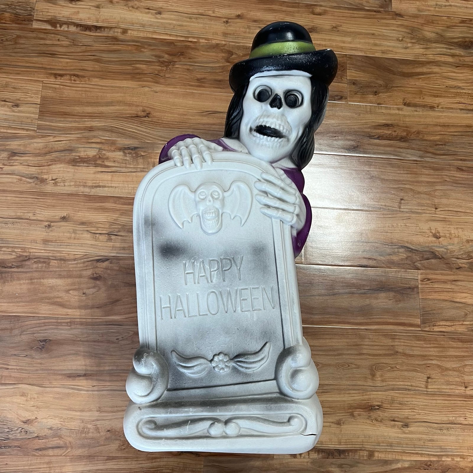 Rare Vintage Happy Halloween Tombstone Grave Skeleton Top Hat Blow Mold Decor