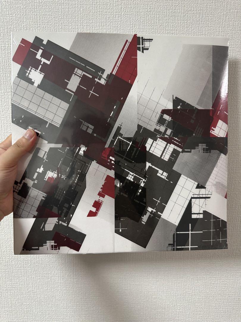 KM-EVERYTHING INSIDE Records