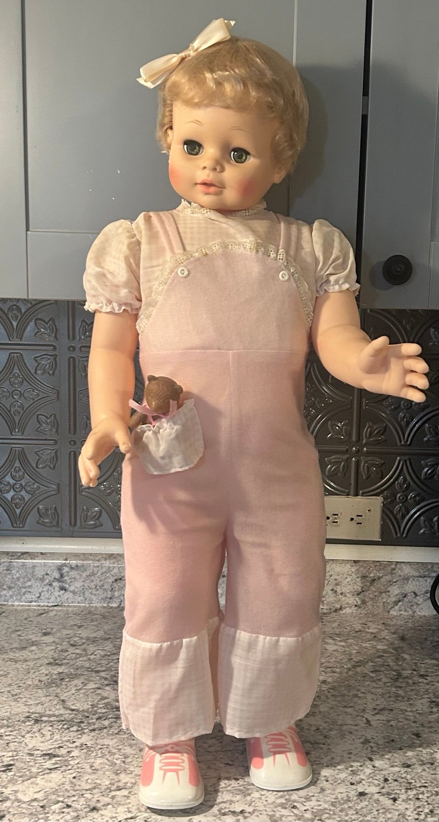 1978 Large 30 Eugene Girl Baby 2 Year Old Sleepy Eye Walker Vintage Doll Teddy