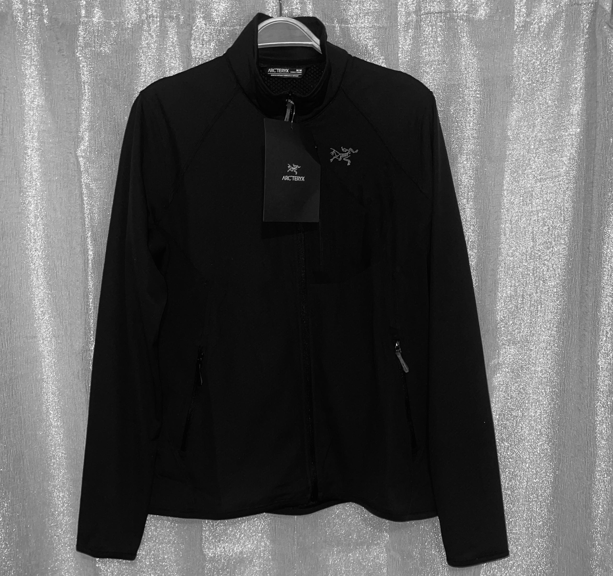 Arc’Teryx Delta Jacket Women’s Large - NWT