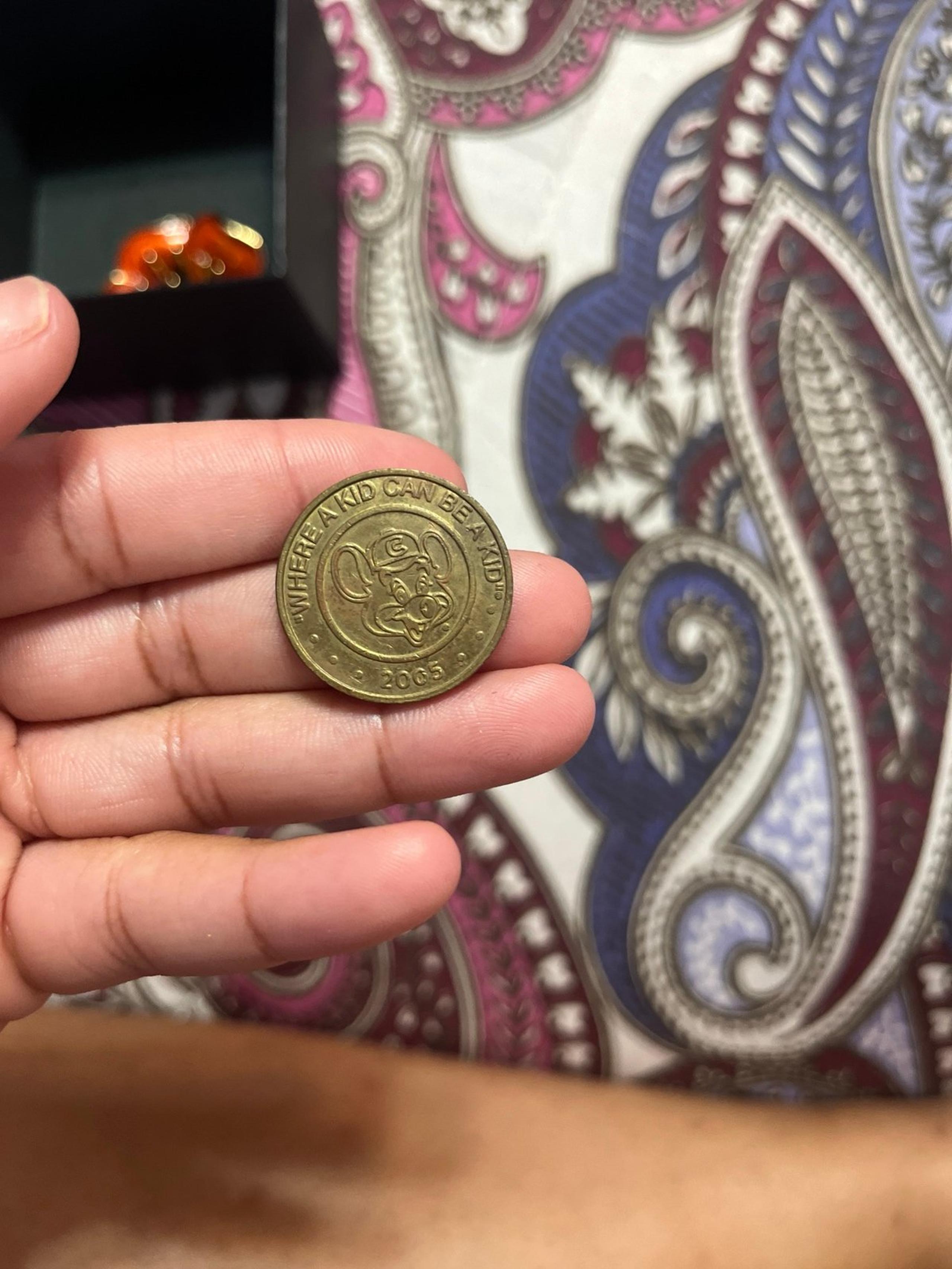 coins collection 2005 chuck e. cheese