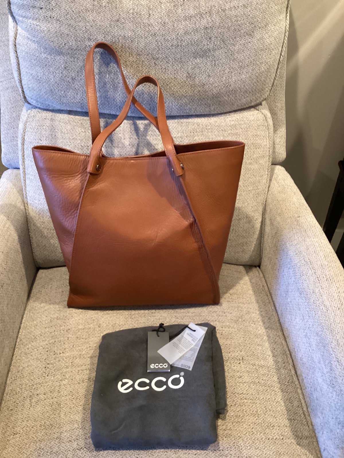 ECCO Sculptured Tote