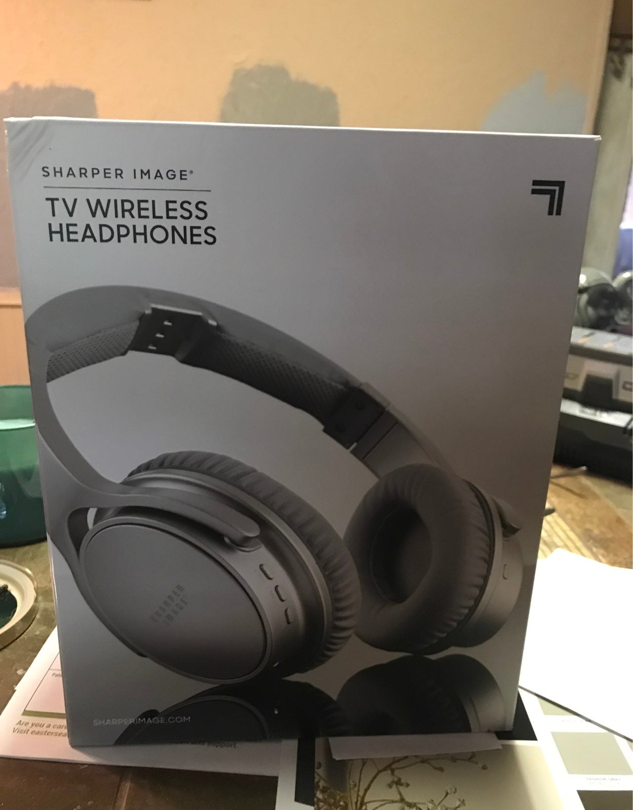 Wireless tv headphones