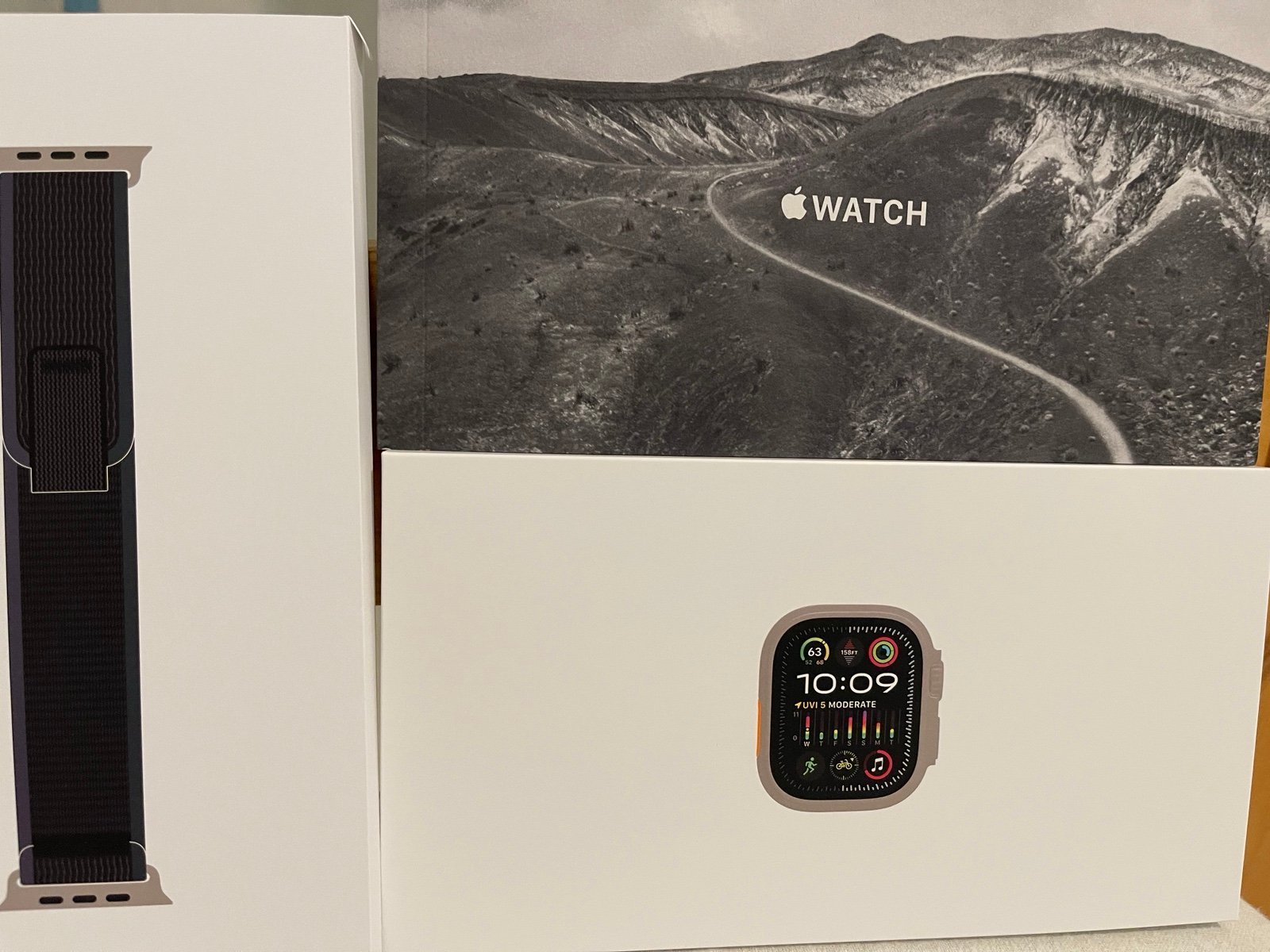 Apple Watch Ultra 49 mm in Titanium (Rare)