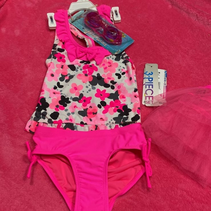 Girls swimming swimsuit set top bottom skirt New googles barbie pink size 6x s