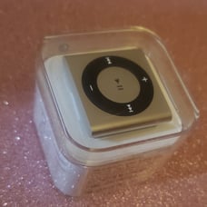 iPod Shuffle 4th gen 2GB