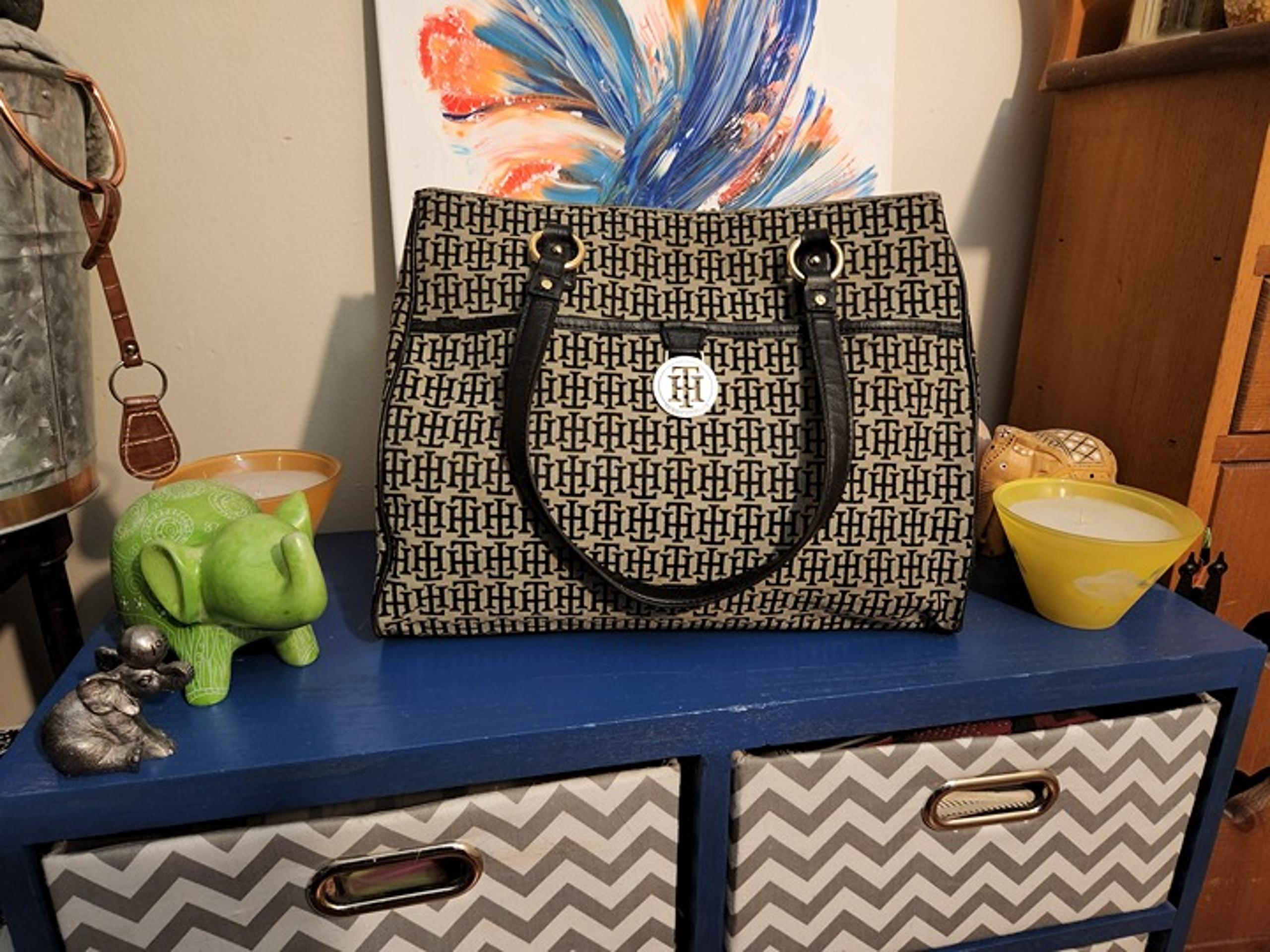 Large TOMMY HILFIGER Black|Gray monogram shoulder tote bag faux leather|textile