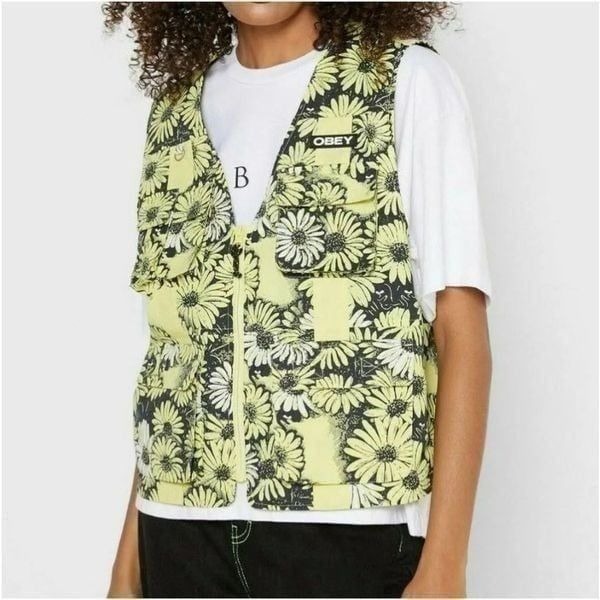 Obey Women's Nylon Utility Vest Daisy Yellow/Black Andre Eyes Floral Size XL NWT