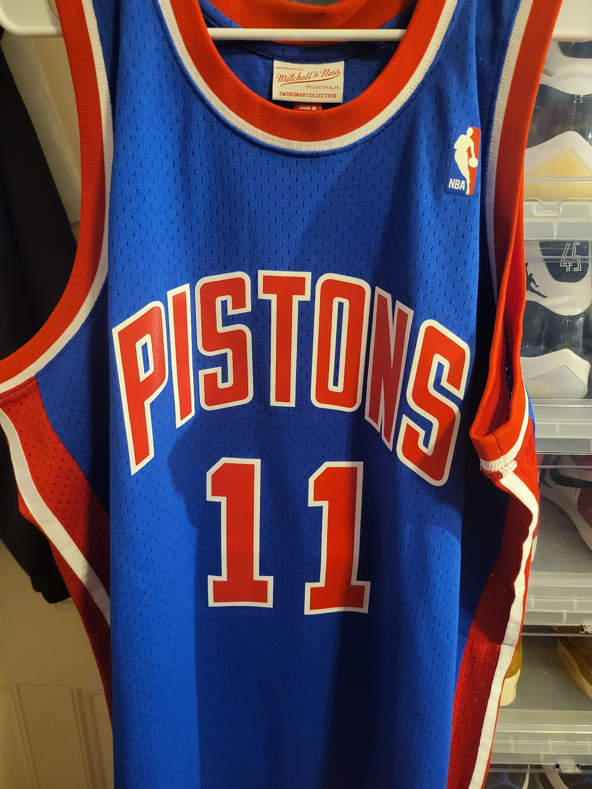 Isiah thomas detroit pistons swingman jersey