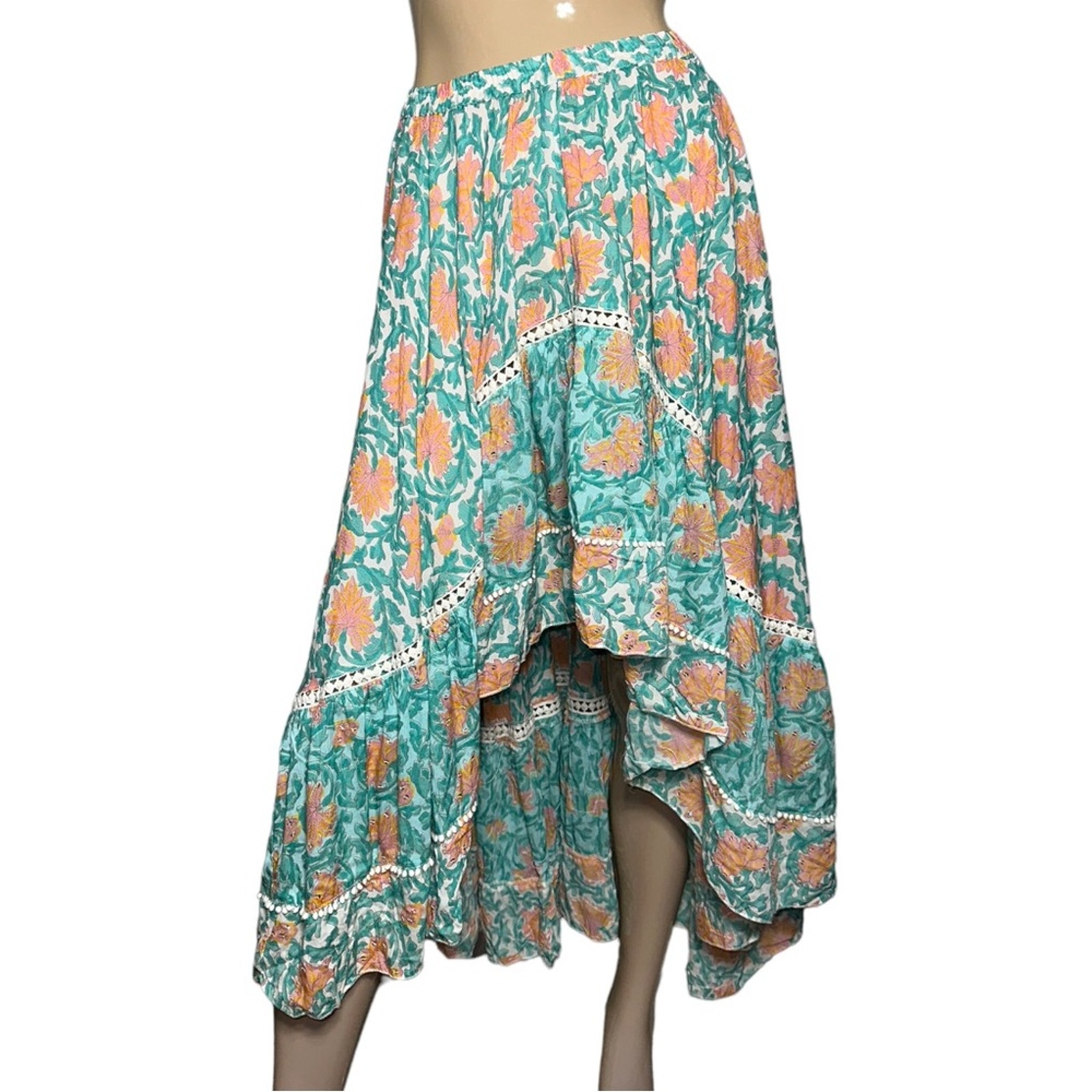 Miss June Paris Women’s Size S Blue Pink Floral Print Sequin Ruffled Byron Skirt