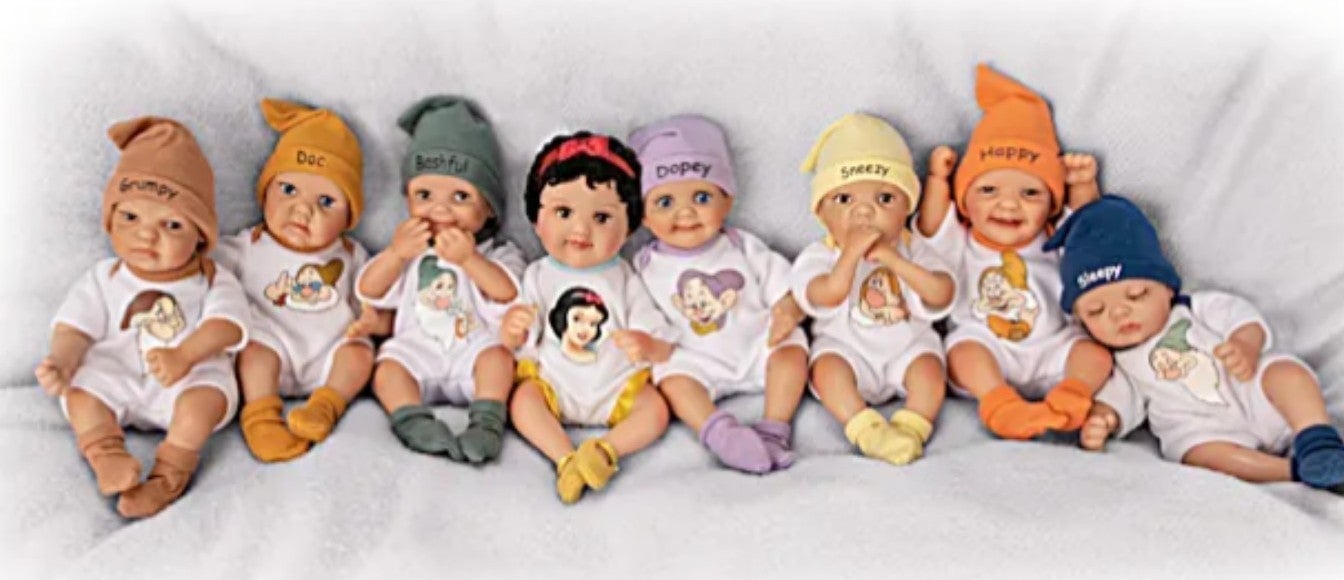 Adorable Ashton Drake Snow White & the Seven Dwarfs Baby Set