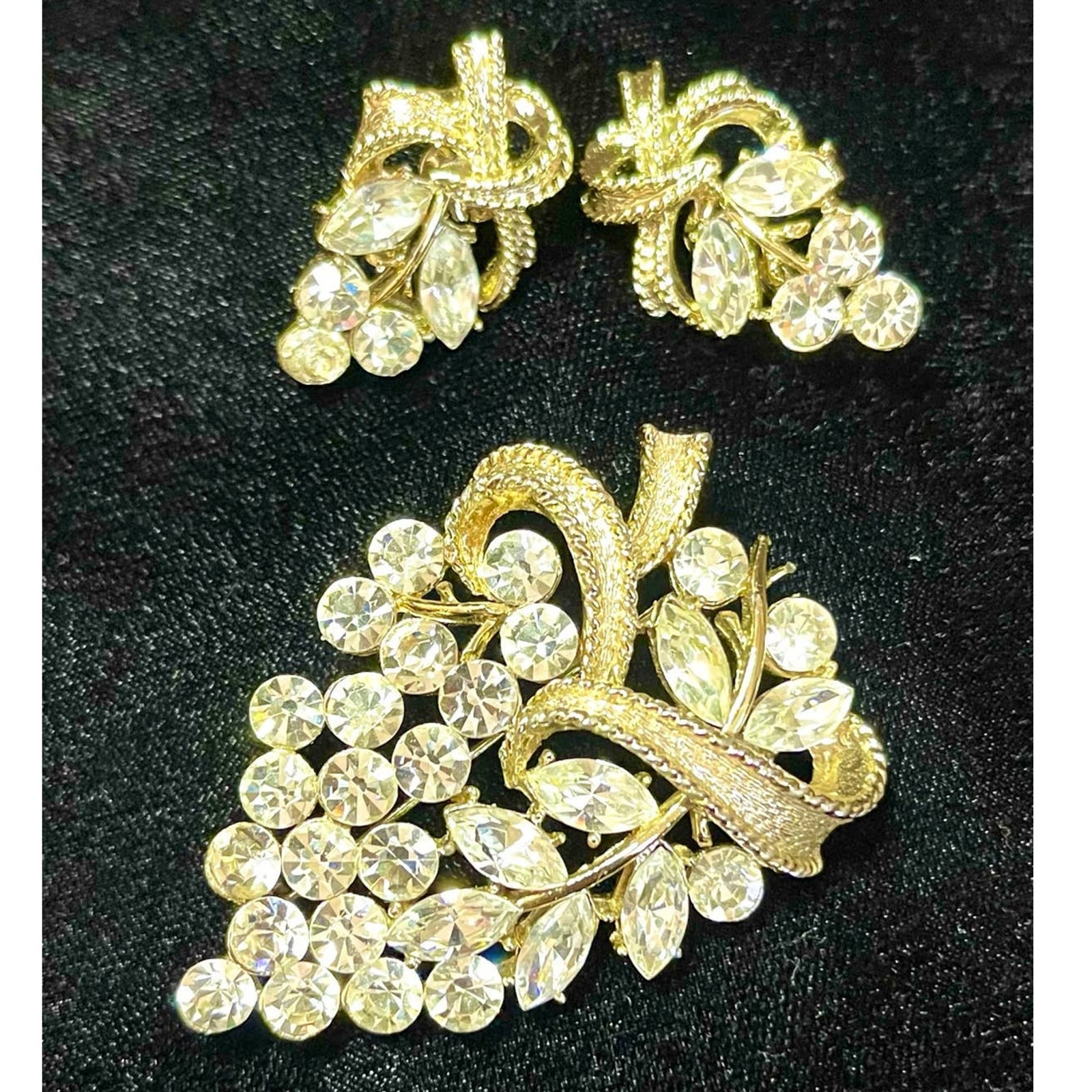 Vintage Brooch Earrings SIGNED CORO Rhinestone Vtg Costume Jewelry Set Lot F025