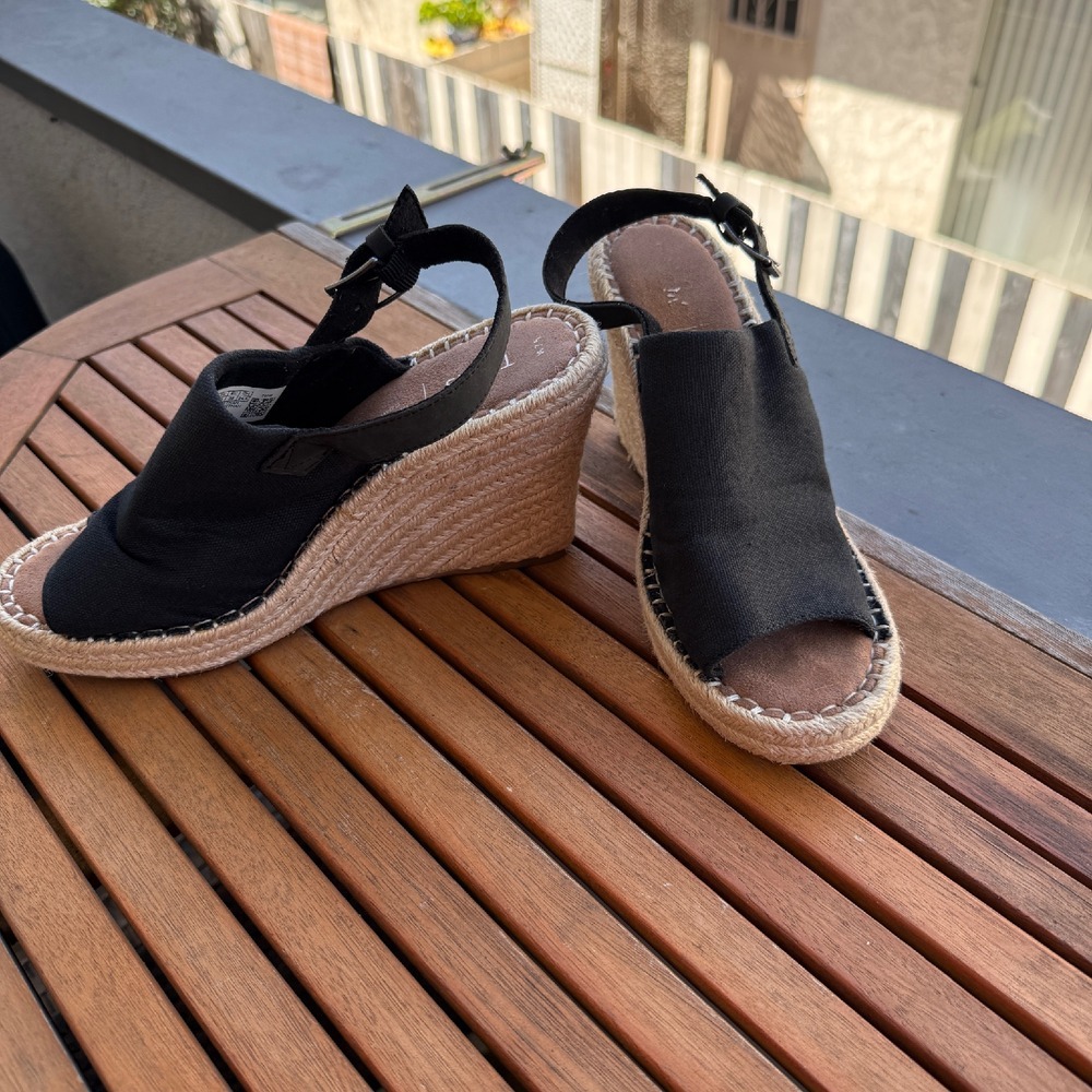TOMS Black Canvas Espadrille Wedge Sandals Ankle Strap Casual Shoes Size W7.5