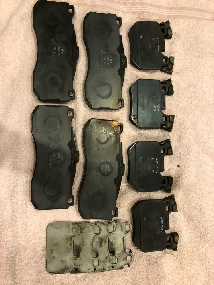 BMW OEM Brake Pads E82 E93 335i 135i Brembo Retail 338