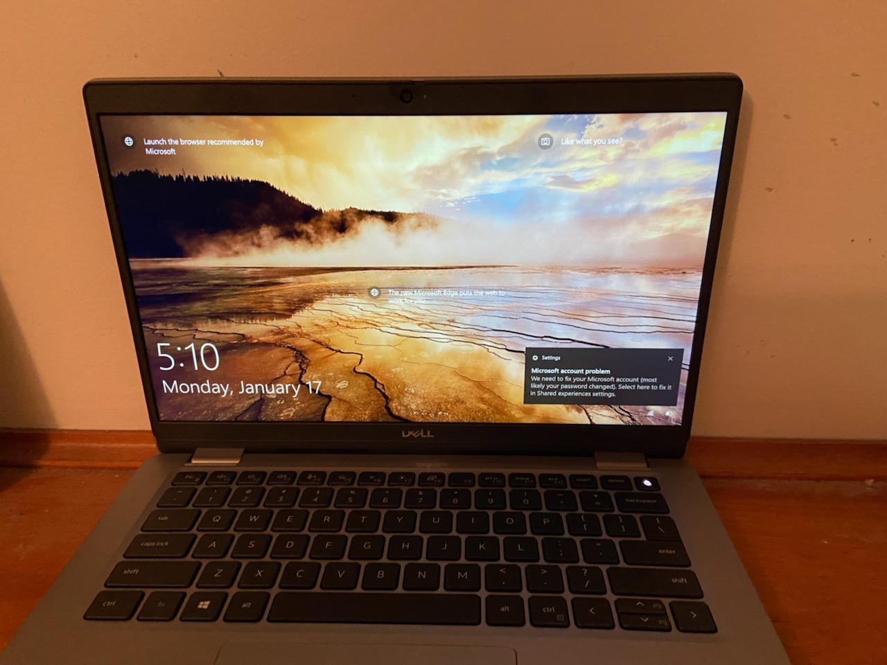 Dell Latitude 5320 Notebook