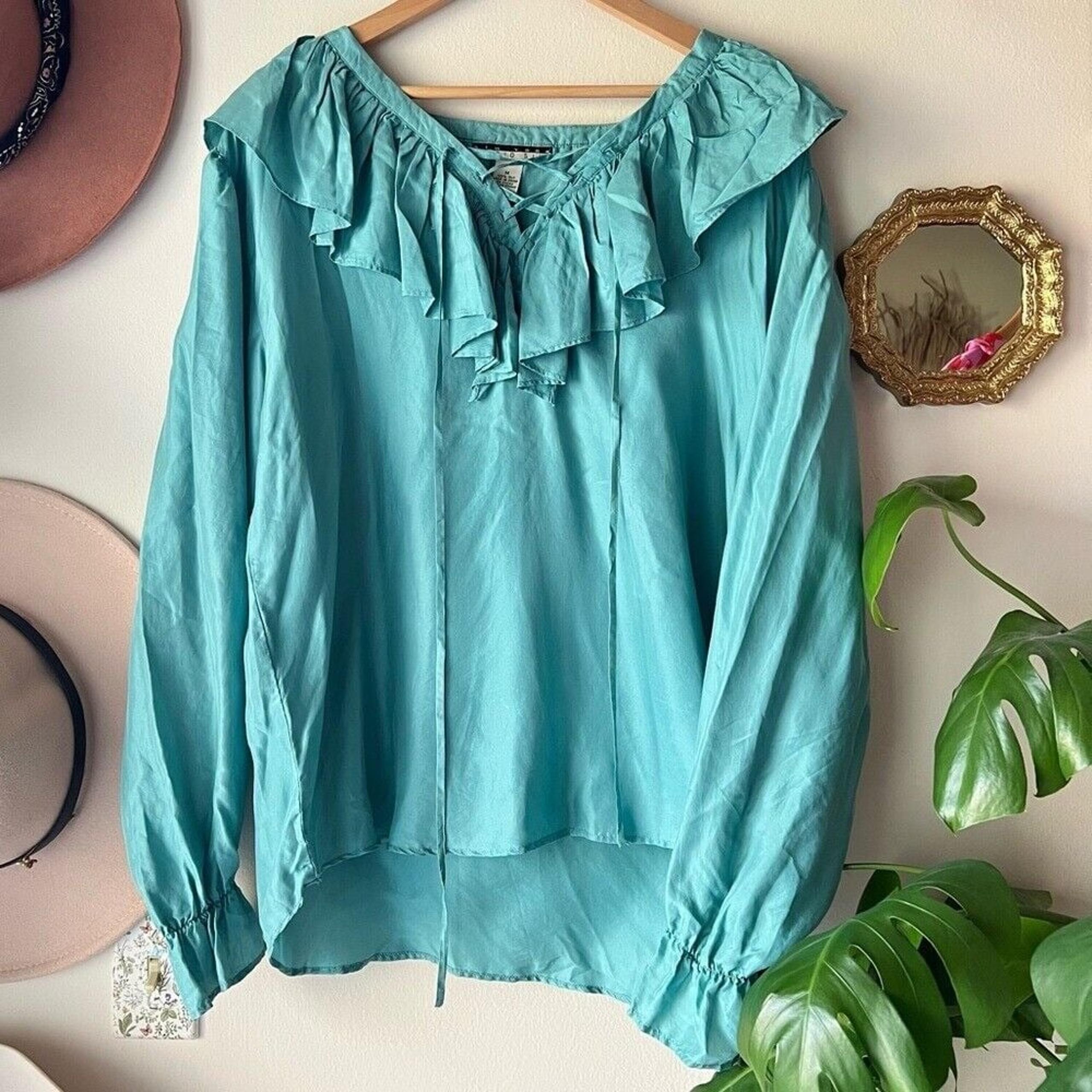 Vintage NEW YORK STUDIO 100% SILK blouse ruffle Women's SIZE MEDIUM Renaissance