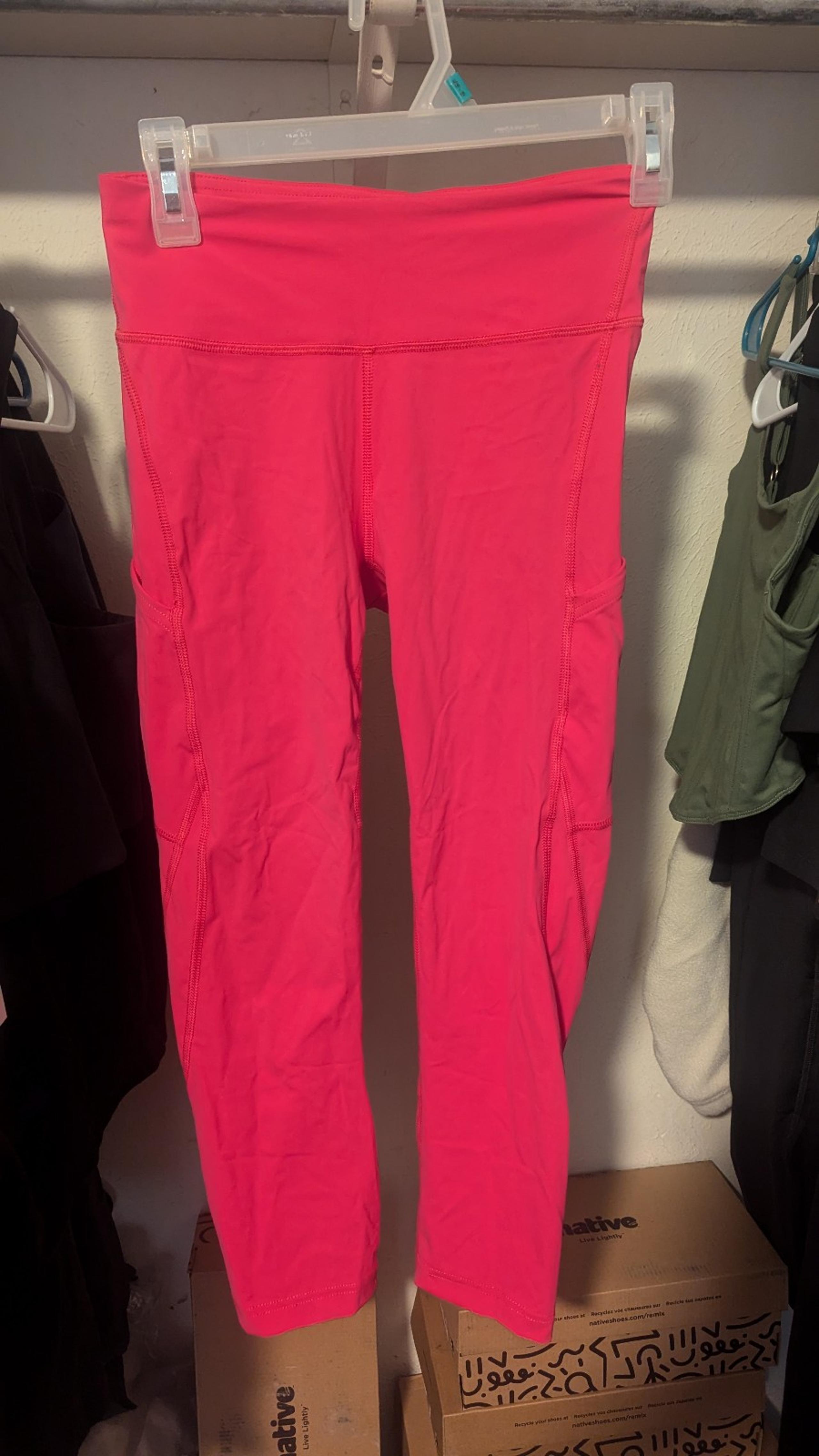 Outdoor Voices athletic leggings size large
