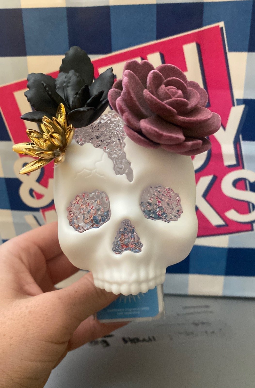 Skull Rose wallflower plug Bath and Body works Halloween
