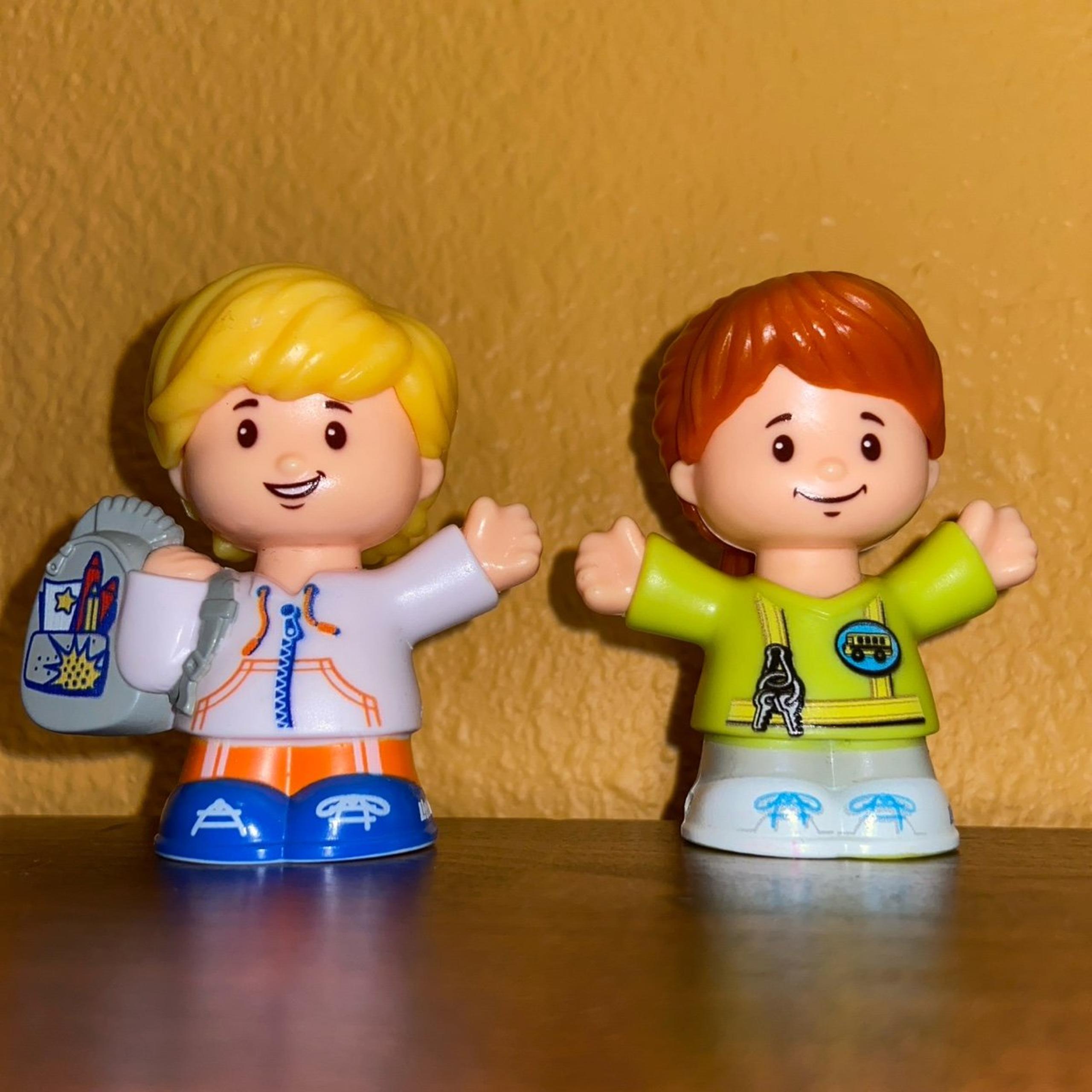 Little People school Bus Replacement people