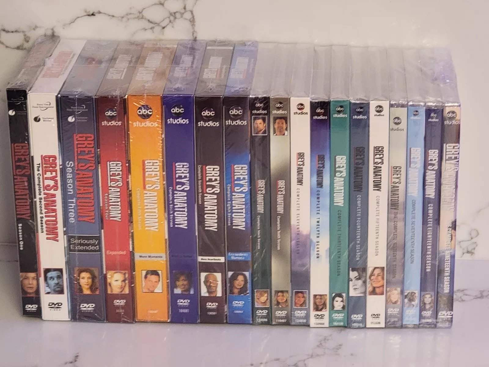 Grey’s Anatomy The Complete Series Seasons 1-19 ( DVD 102-Disc Set ) Brand New
