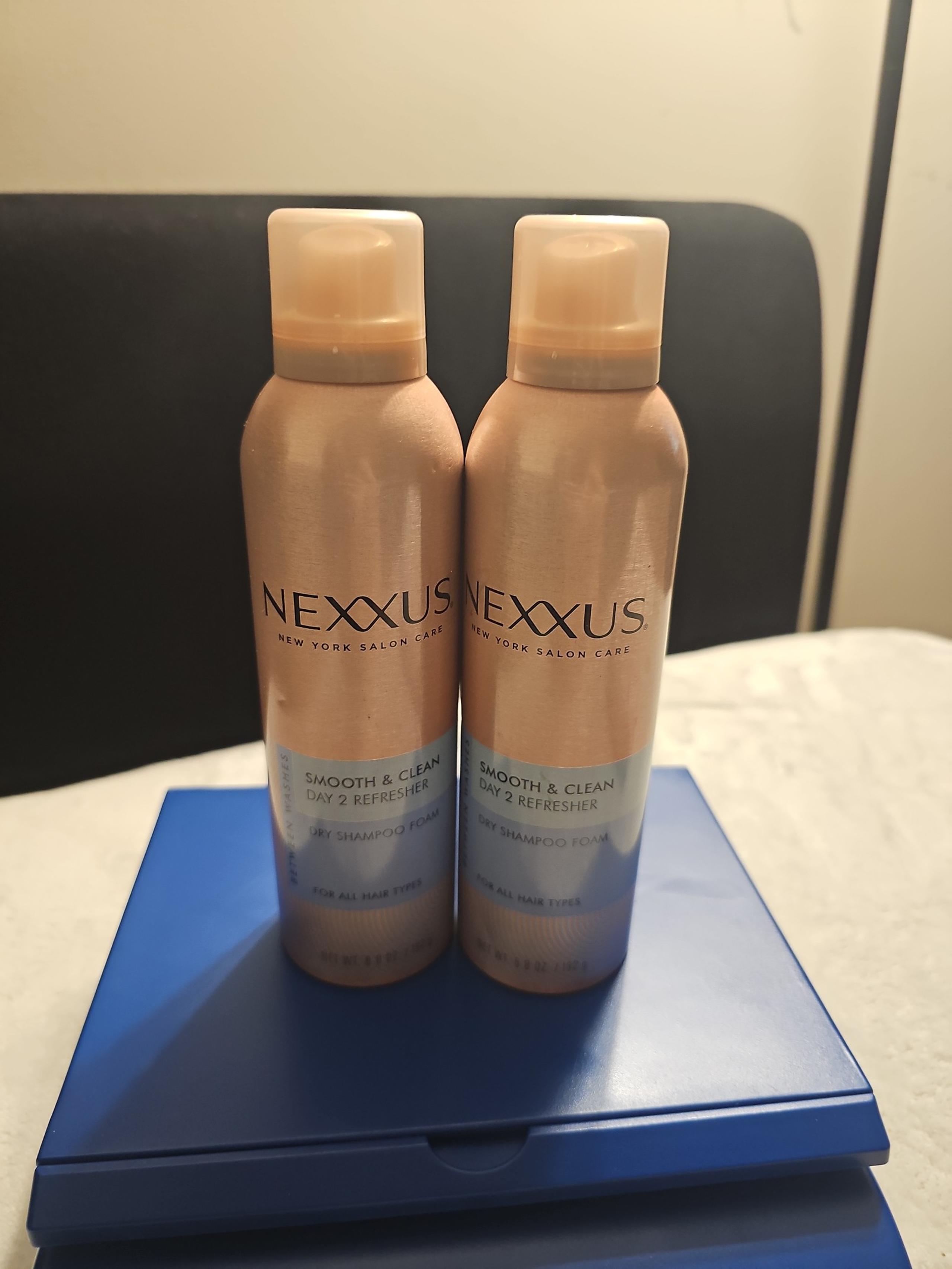 Nexxus Between Washes Dry Shampoo Foam For All Hair Types Smooth & Clean Instant