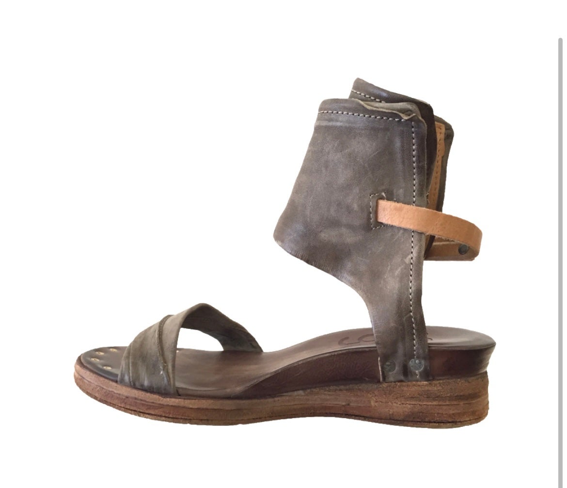 A.S. 98 ankle buckle strap pu gladiator Bowery shoes sz 39