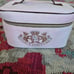 JUICY COUTURE TOILETRY CASE