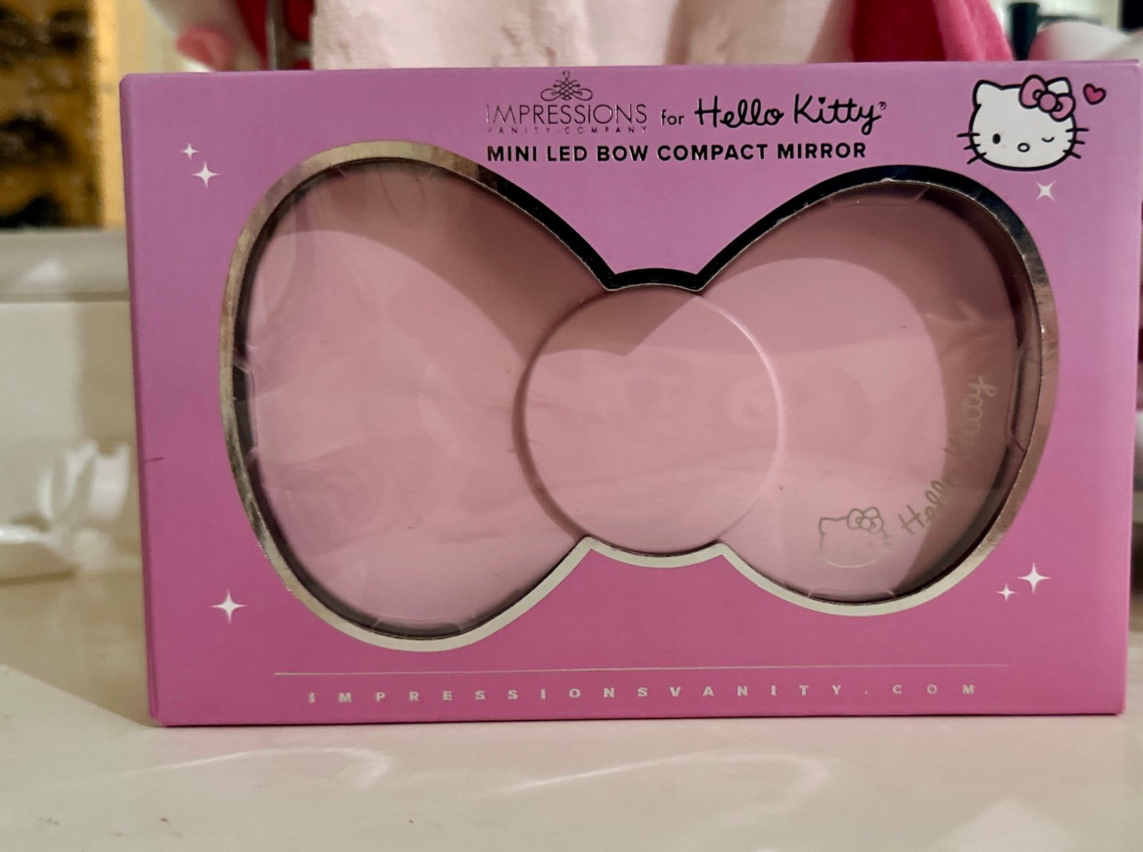 NWT HELLO kitty now mirror
