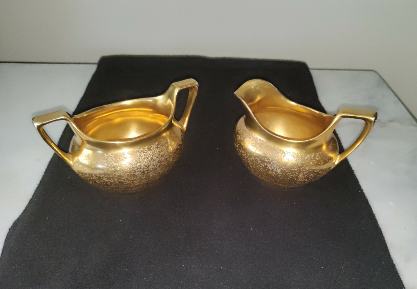 Fraunfelter China Ceramic Sugar and Creamer 24k Gold Plated. Very nice condition