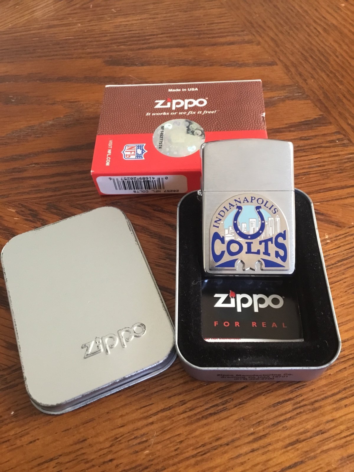 Zippo￼ vintage 2003 Indianapolis Colts emblem Lighter With case