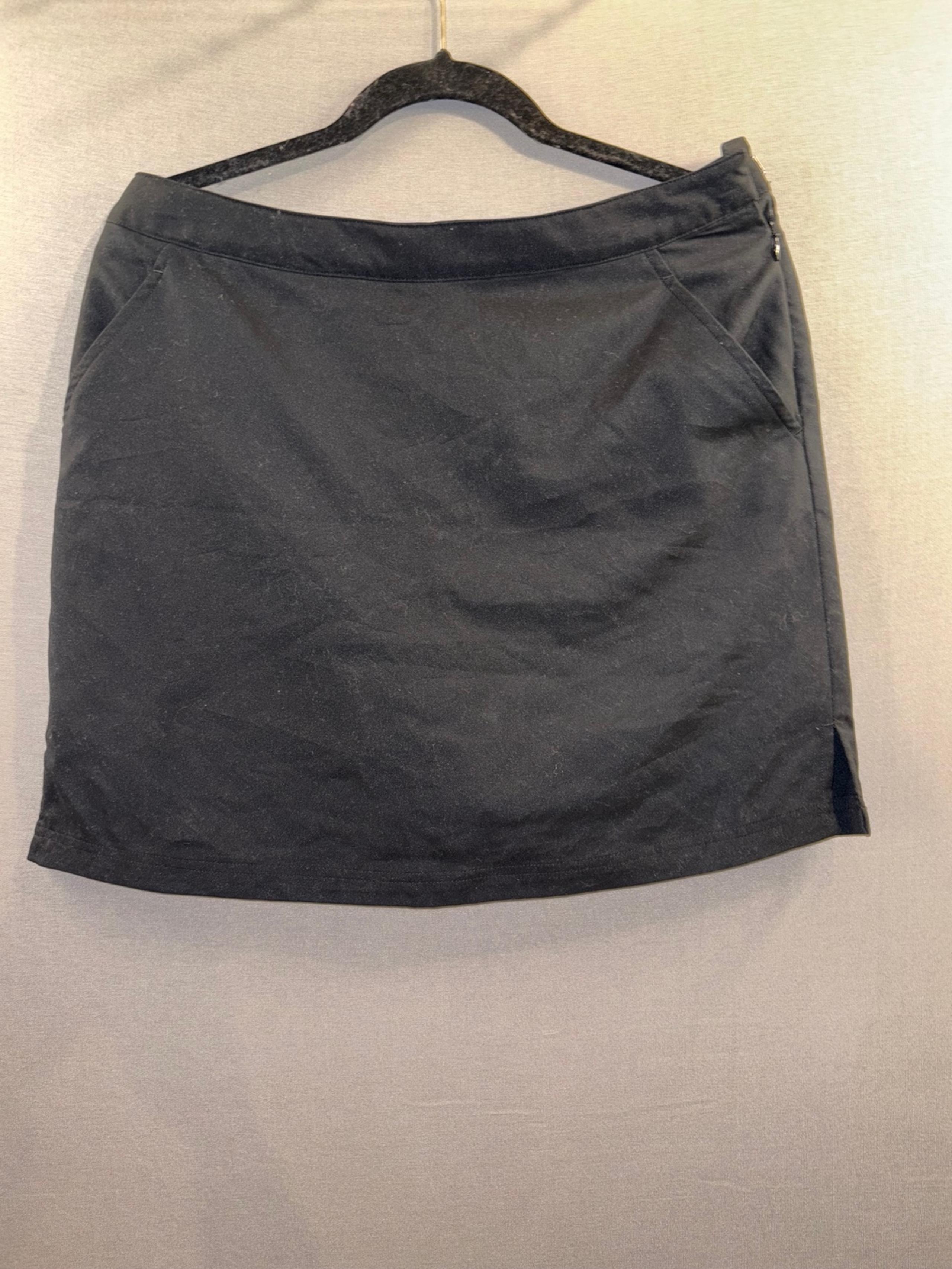 Greg Norman golf skort women’s size 10 black