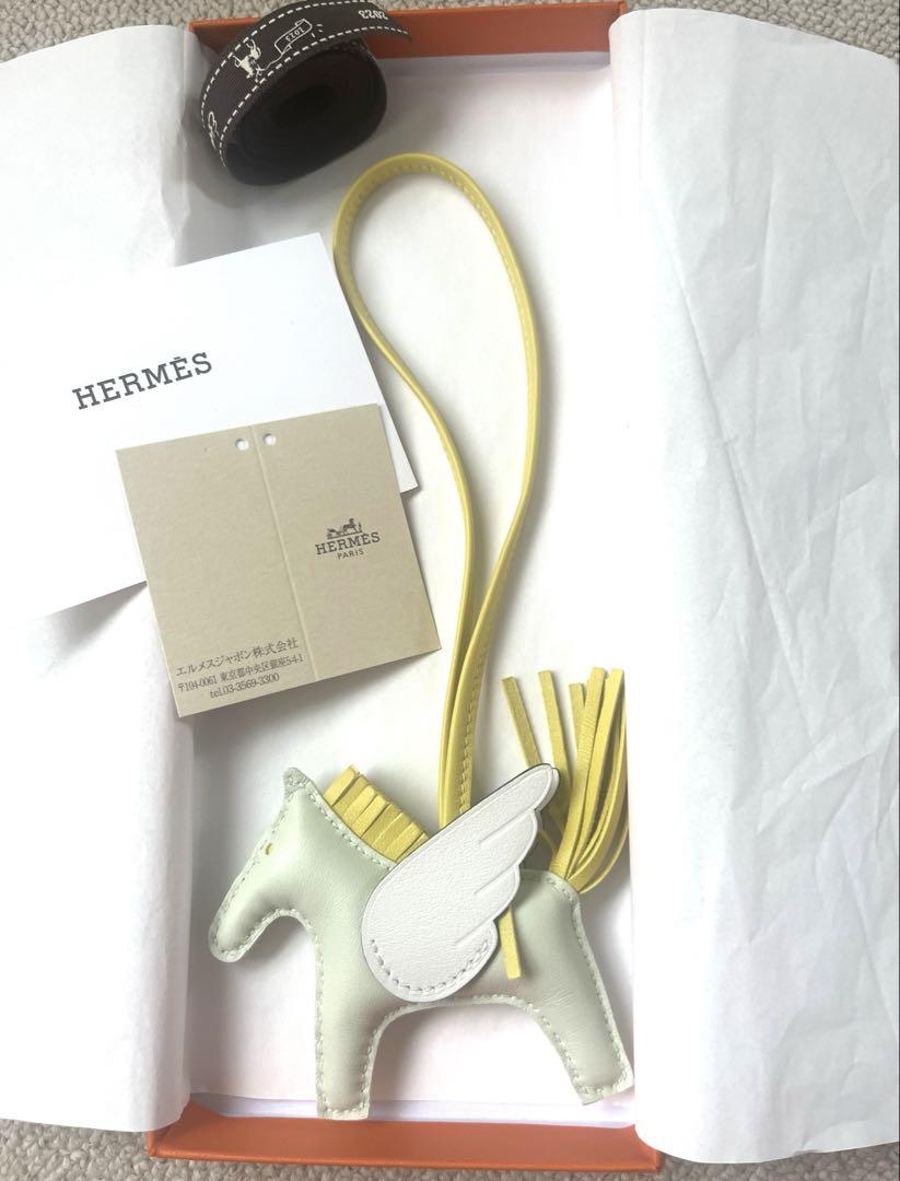 Domestic Authentic [Unused 2023] Hermes Pegasus Bag Charm, also suitable for Picotin and Evelyn.