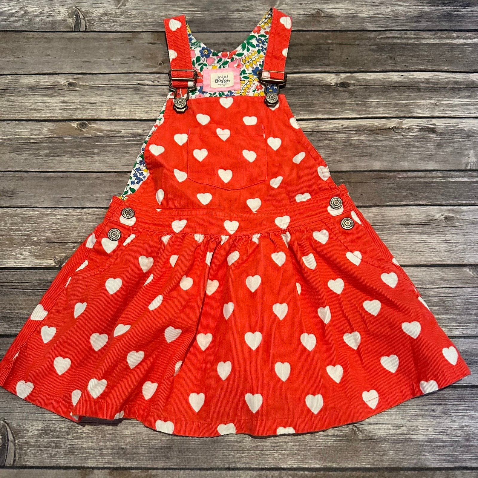Mini boden coral heart pinnie