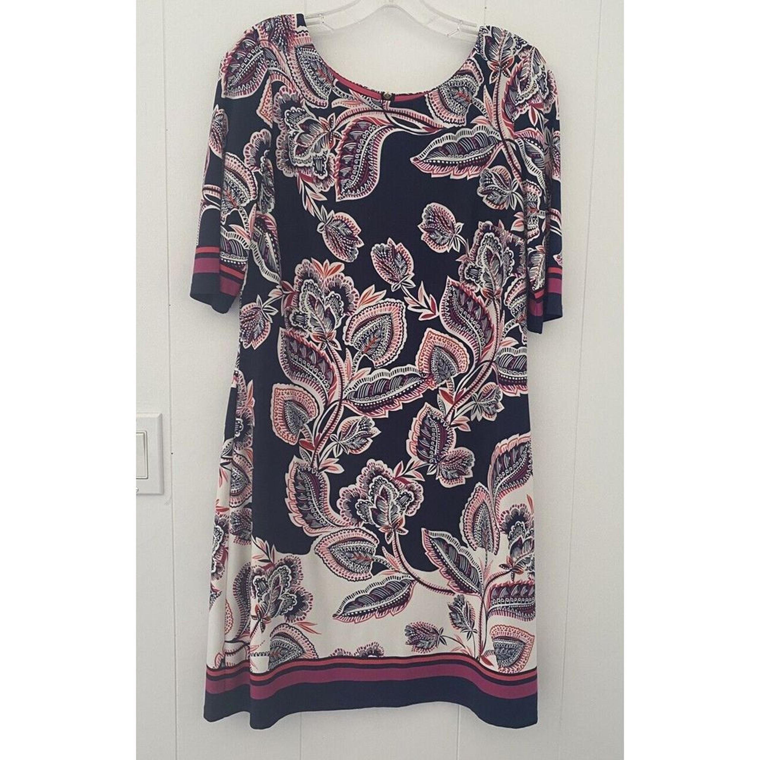 Eliza J Paisley Dress Size 10 Floral Print Shift Stretch Jersey Knit N103