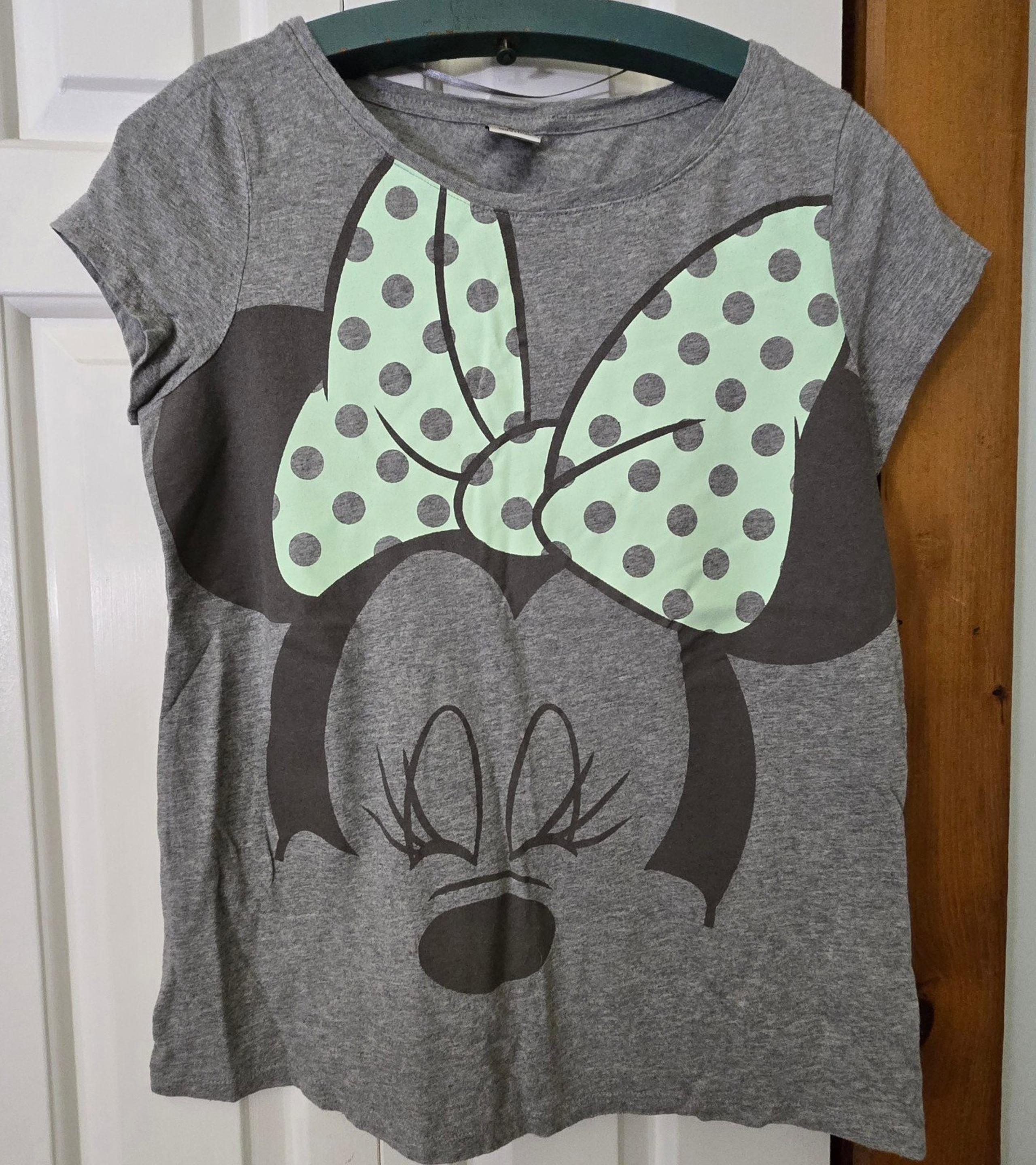 Disney Minnie Mouse BOW shirt XS/S