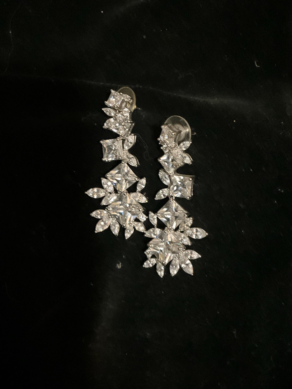 womens earrings