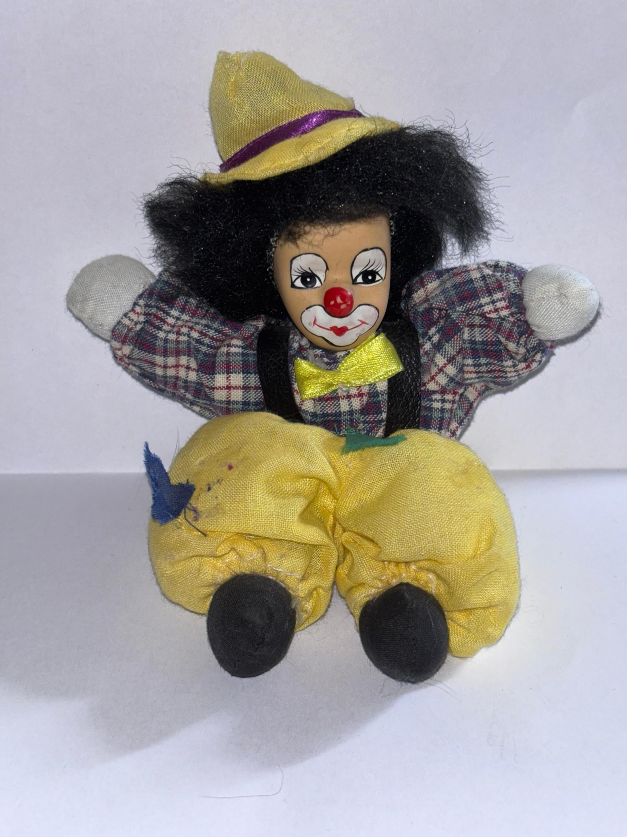 Vintage Ganz Porcelain Head Clown Doll-EN6957