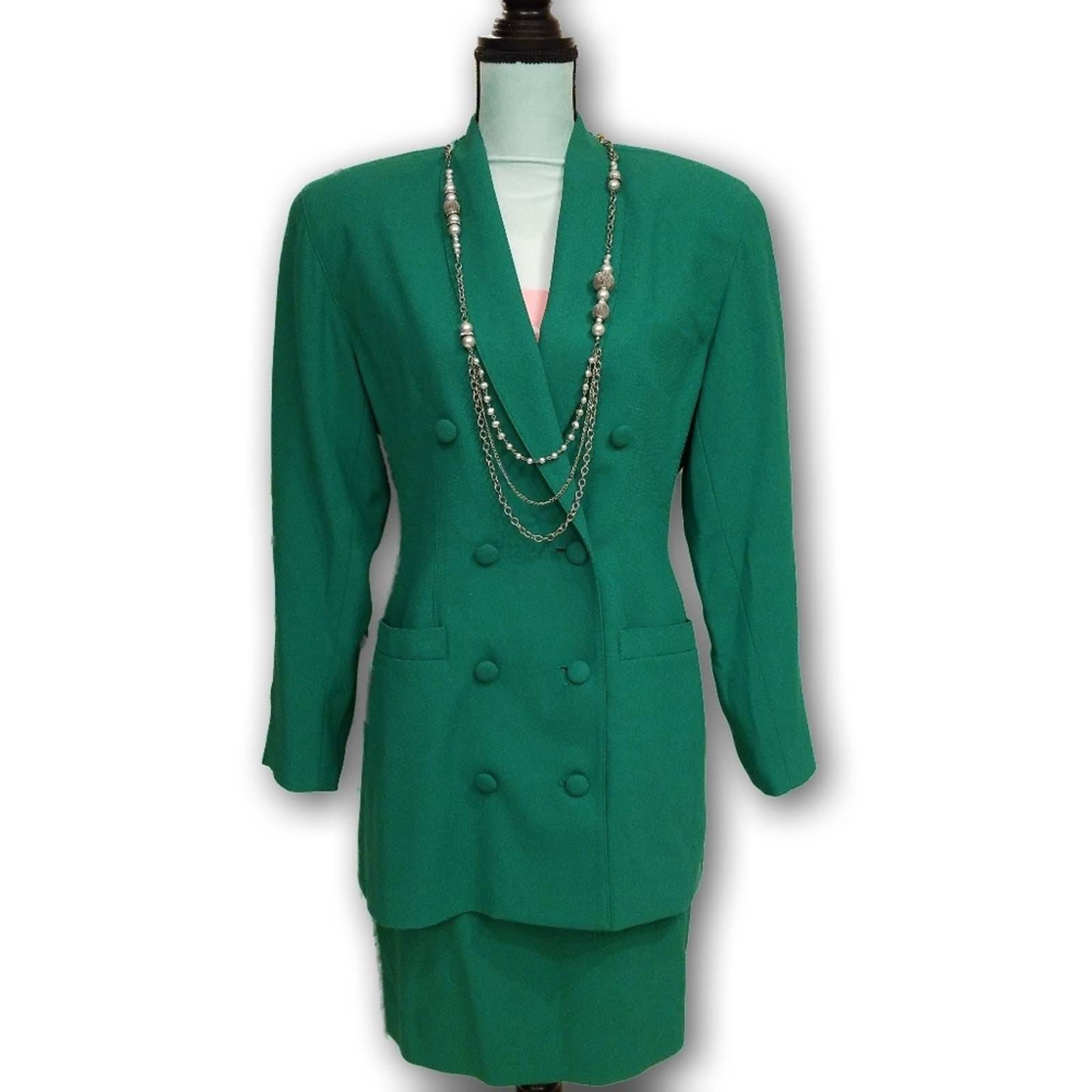 Casual Corner Skirt Suit Set Green Sz 10
