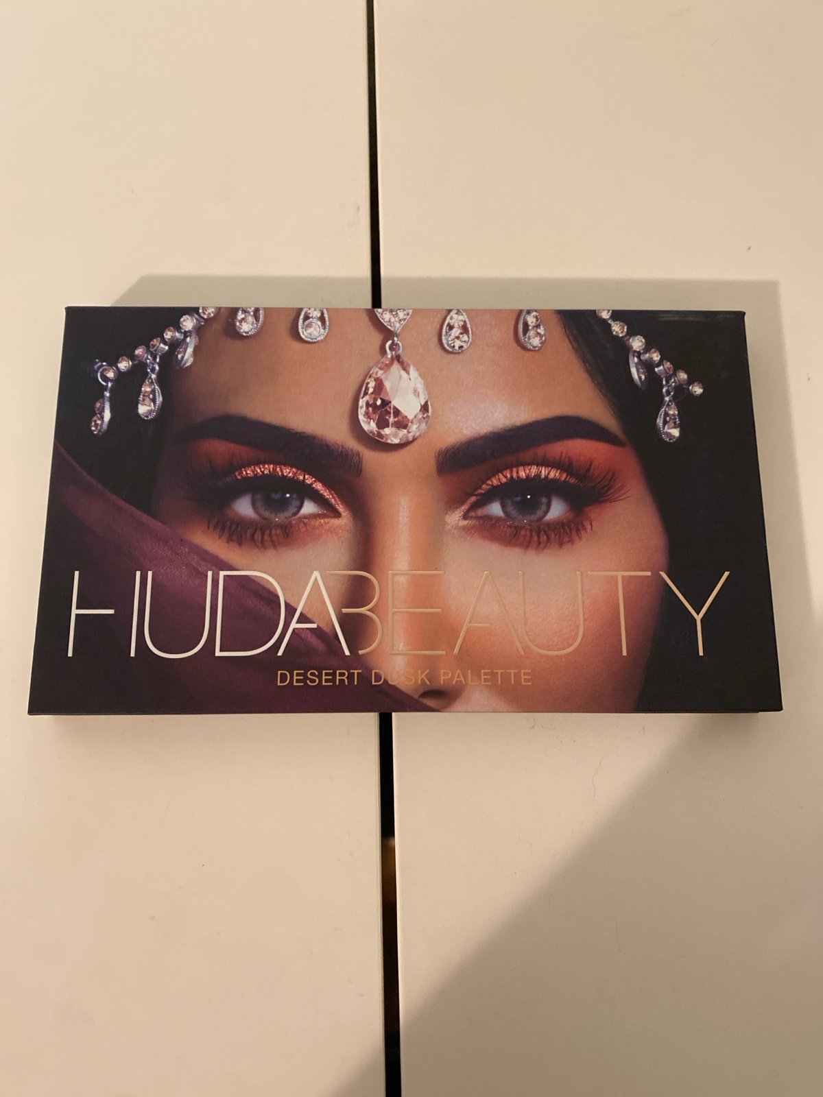 Huda Beauty Desert Dusk Palette